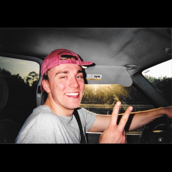 Profile Picture of Samuel Sikkema (@sammysikk) on Poshmark