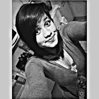 Profile Picture of Evelyn Araújo (@evelynaraujo125) on Twitter