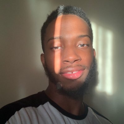 Profile Picture of Michael McGibbon (@moneeyy_mike) on Twitter