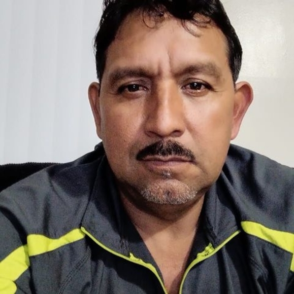 Profile Picture of Alejandro Esquivel (@alejandroesq406) on Poshmark