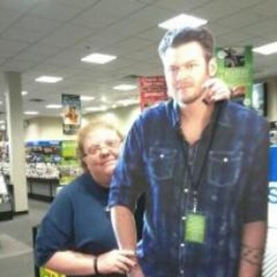 Profile Picture of Jacque Walker (@JacqueGarrison) on Twitter