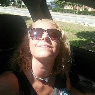 Profile Picture of Melinda Strohmeyer (@melinda.strohmeyer) on Facebook