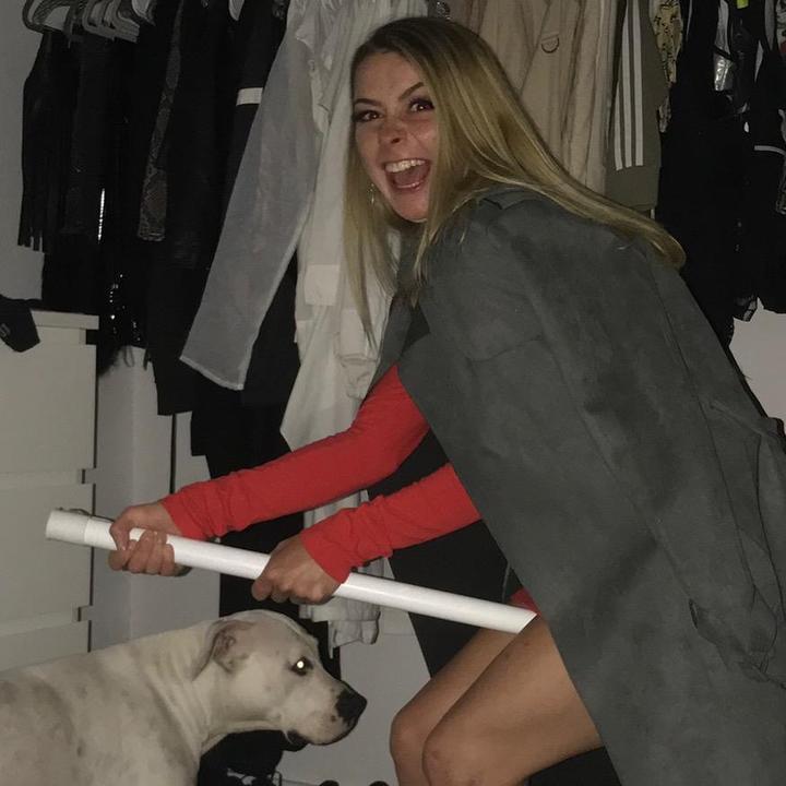 Profile Picture of Ramona Simone (@vivawonderlanddesigns) on Tiktok