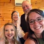 Profile Picture of Karen Utterback Keesling (@mommaa_k) on Instagram