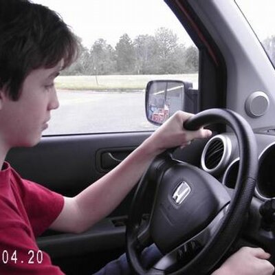 Profile Picture of Alex Sorrells (@holysk8tr14) on Twitter