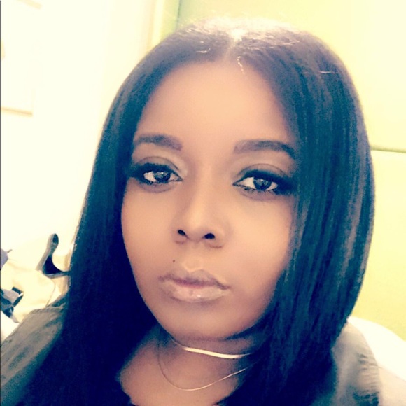 Patrice Adams - Poshmark Profile Picture of Patrice Adams (@triceybaby) on Poshmark