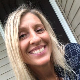 Profile Picture of Kristina Long (@kristinaleelong) on Facebook