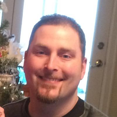 Profile Picture of Scott Berardi (@jacensdaddy) on Twitter