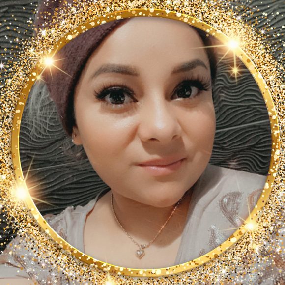 Profile Picture of Yesenia Rojas (@jkyesenia2) on Poshmark
