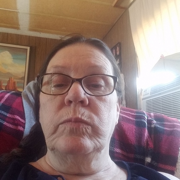 Profile Picture of Sue Sheets (@ssheets2561) on Poshmark