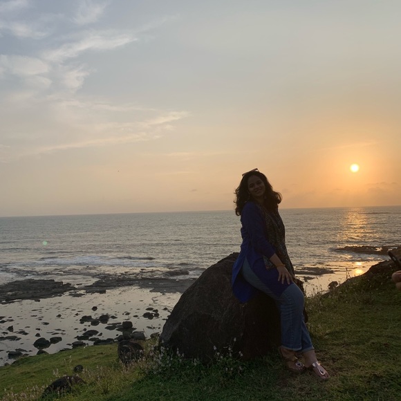Profile Picture of Rida Khalfay (@ridakhalfay) on Poshmark