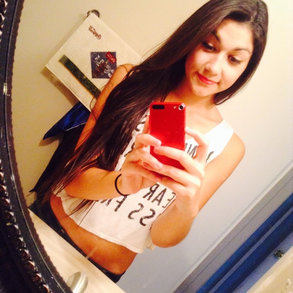 Profile Picture of Zachary Rivera (@snax96) on Poshmark