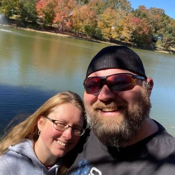 Profile Picture of David Evans (@davidevans602) on Poshmark