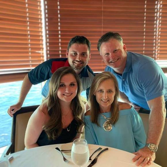 Profile Picture of Karen Blomdahl (@blomdahlk) on Poshmark