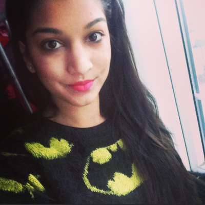 Profile Picture of Zohra Hussain (@brightred_zohra) on Twitter