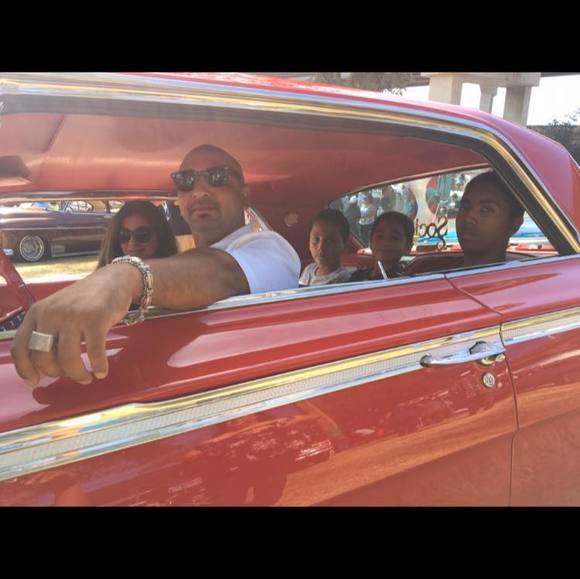 Profile Picture of Aaron Martinez (@richamart) on Poshmark