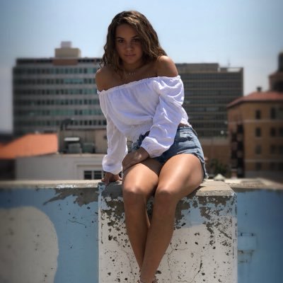 Profile Picture of Olivia Torrez (@olivia__torrez) on Twitter