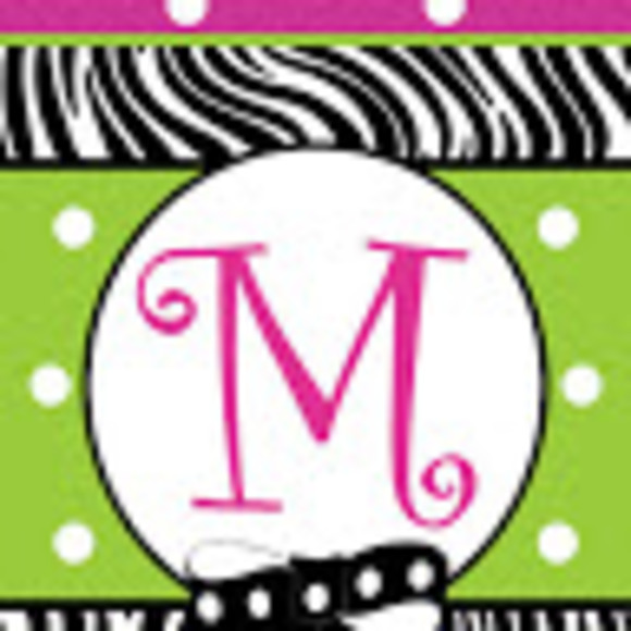 Profile Picture of Tina Meyer (@tmmeyer728) on Poshmark