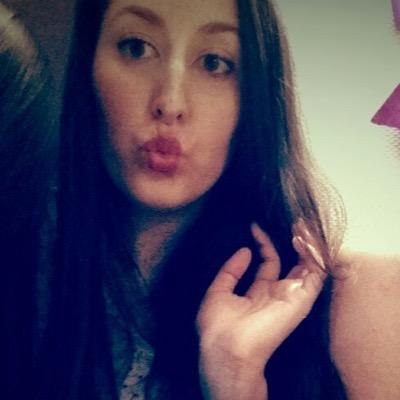 Profile Picture of Rosa Rivera (@Rosarivera1412) on Twitter