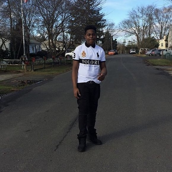 Profile Picture of Lawrence Gabriel (@lawrencegabriel) on Poshmark