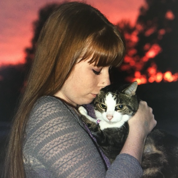 Profile Picture of Lena Watson (@rednum10) on Poshmark