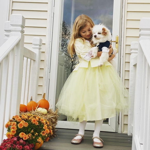 Profile Picture of Paige Baskwill (@pnjacobson) on Poshmark