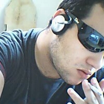 Profile Picture of Junior Santos (@@BobbieBass) on Twitter