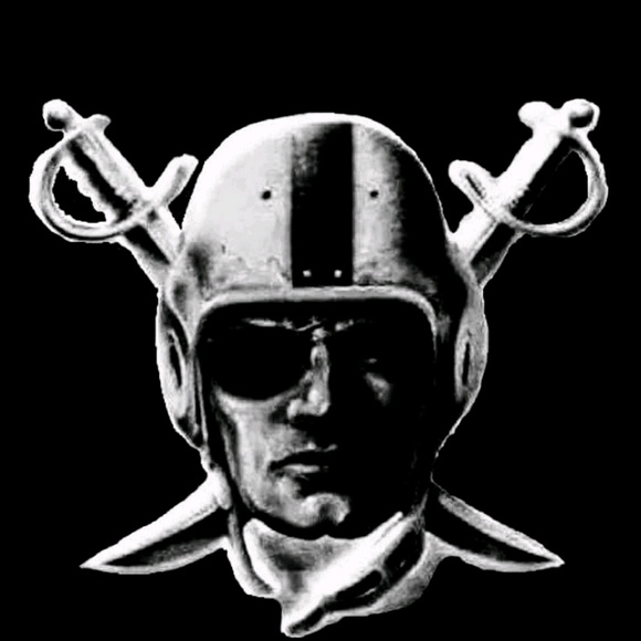 Profile Picture of Willian Gaseoma (@wgaseoma) on Poshmark