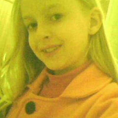 Profile Picture of Júlia Muza Amedi (@JuliaMuzaAmedi) on Twitter