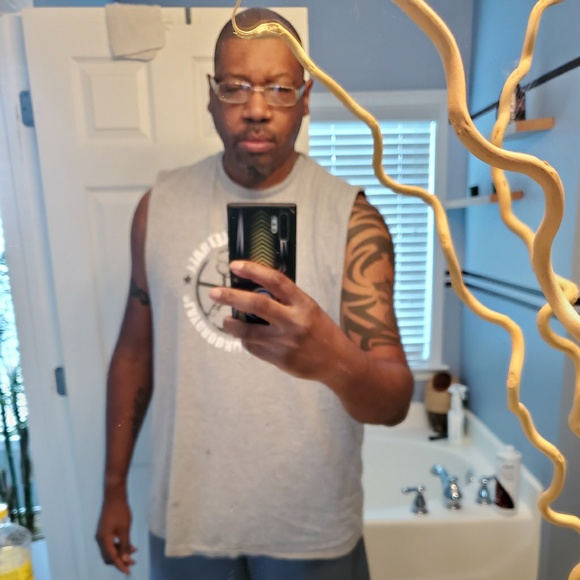 Profile Picture of Lorenzo Manuel (@violator069) on Poshmark