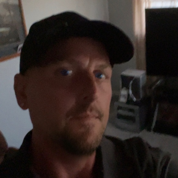 Chad Crandall - Poshmark Profile Picture of Chad Crandall (@chadillac1983) on Poshmark