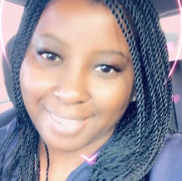 Profile Picture of Amy Vassor (@aaapjoy) on Poshmark