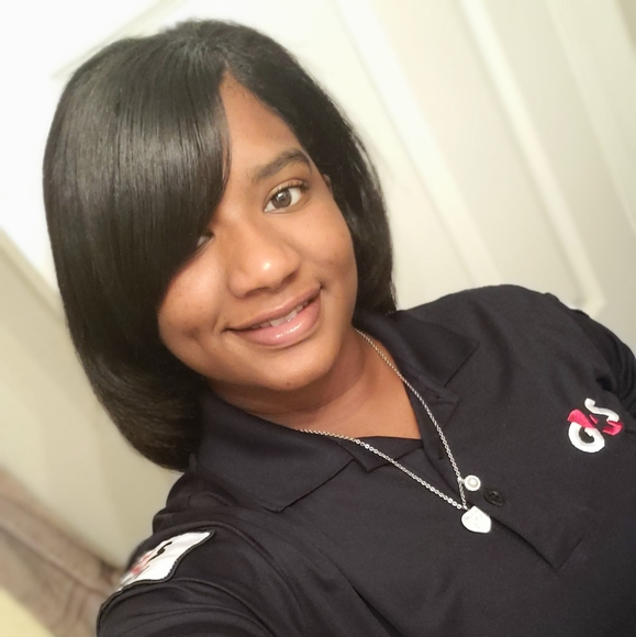 Profile Picture of Destiny Marsalis (@dmarsalis1295) on Poshmark