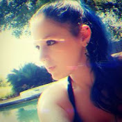 Profile Picture of Deborah Davison (@KikyoUchiha1) on Youtube