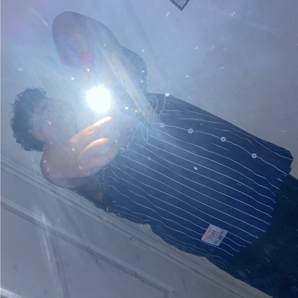 Profile Picture of Angel Huckeba (@blueside223) on Poshmark