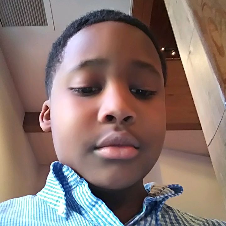 Profile Picture of sing boy (@randyriley4) on Tiktok