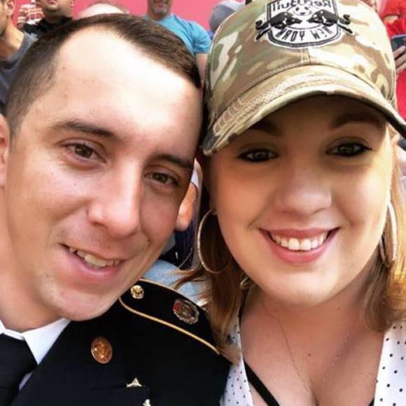 Profile Picture of Olivia Beltrame (@oliviabeltrame) on Poshmark