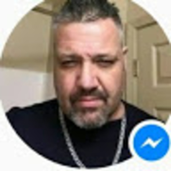 Profile Picture of Chris Orsini (@orsinichris096) on Poshmark