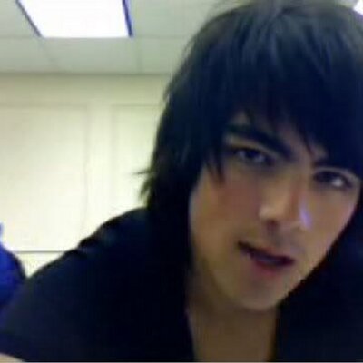Profile Picture of Joseph Adam Jonas (@JOE_JO_89) on Twitter