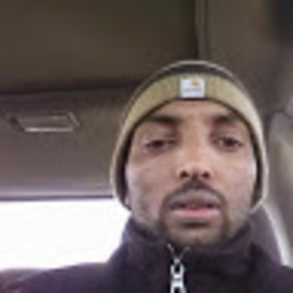 Profile Picture of Dako Dakoo (@dakoo612) on Poshmark