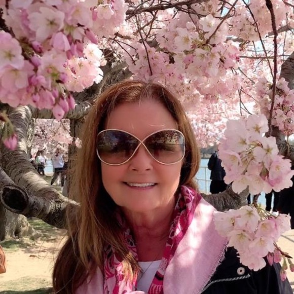 Profile Picture of Alana Cupler (@alanacupler) on Poshmark