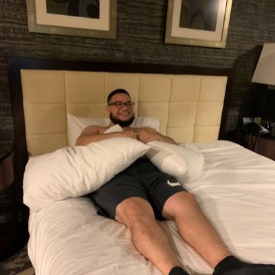 Profile Picture of ChampagnePon🇲🇽 (@BigPon14) on Twitter