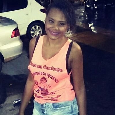 Profile Picture of Amanda Celestino (@mandinhacelest) on Twitter