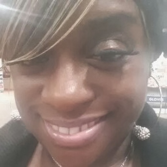 Profile Picture of Camille Mckinney (@cmckinney2001) on Poshmark