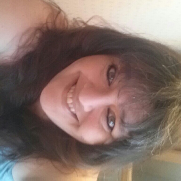 Profile Picture of Peggy Franke (@nanny2005) on Poshmark