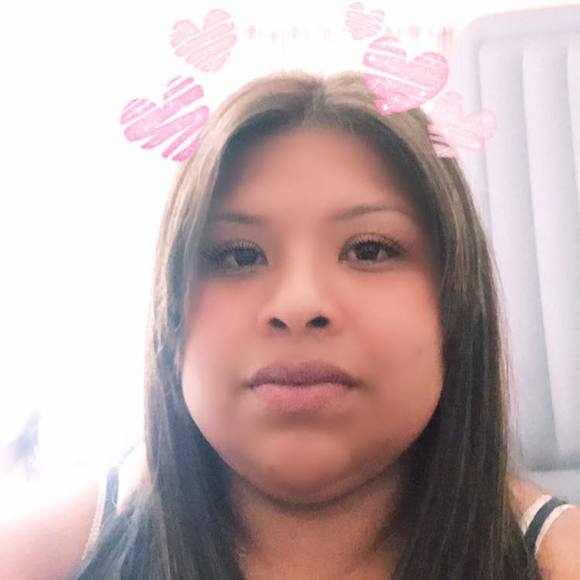 Karla Hervert - Poshmark Profile Picture of Karla Hervert (@karlahervert) on Poshmark