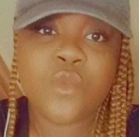 Kierra Keddie - Poshmark Profile Picture of Kierra Keddie (@kierrasamon95) on Poshmark