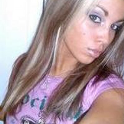 Profile Picture of Aileen Hansen (@hotrose4782260) on Twitter