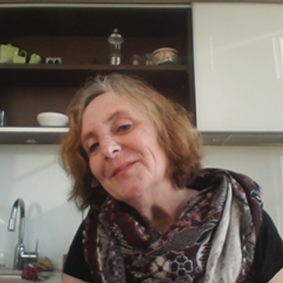 Profile Picture of Maureen Cain (@imaworkaholic) on Twitter