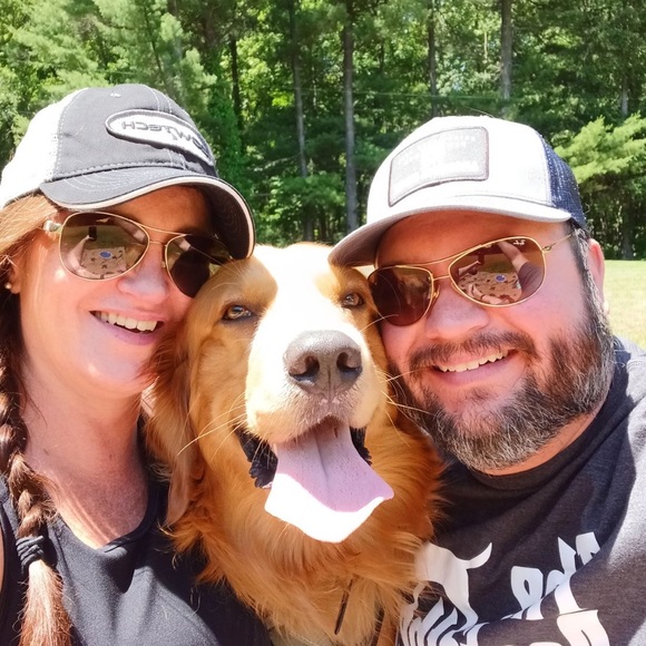 Profile Picture of Adam Zdunek (@machazzero) on Poshmark